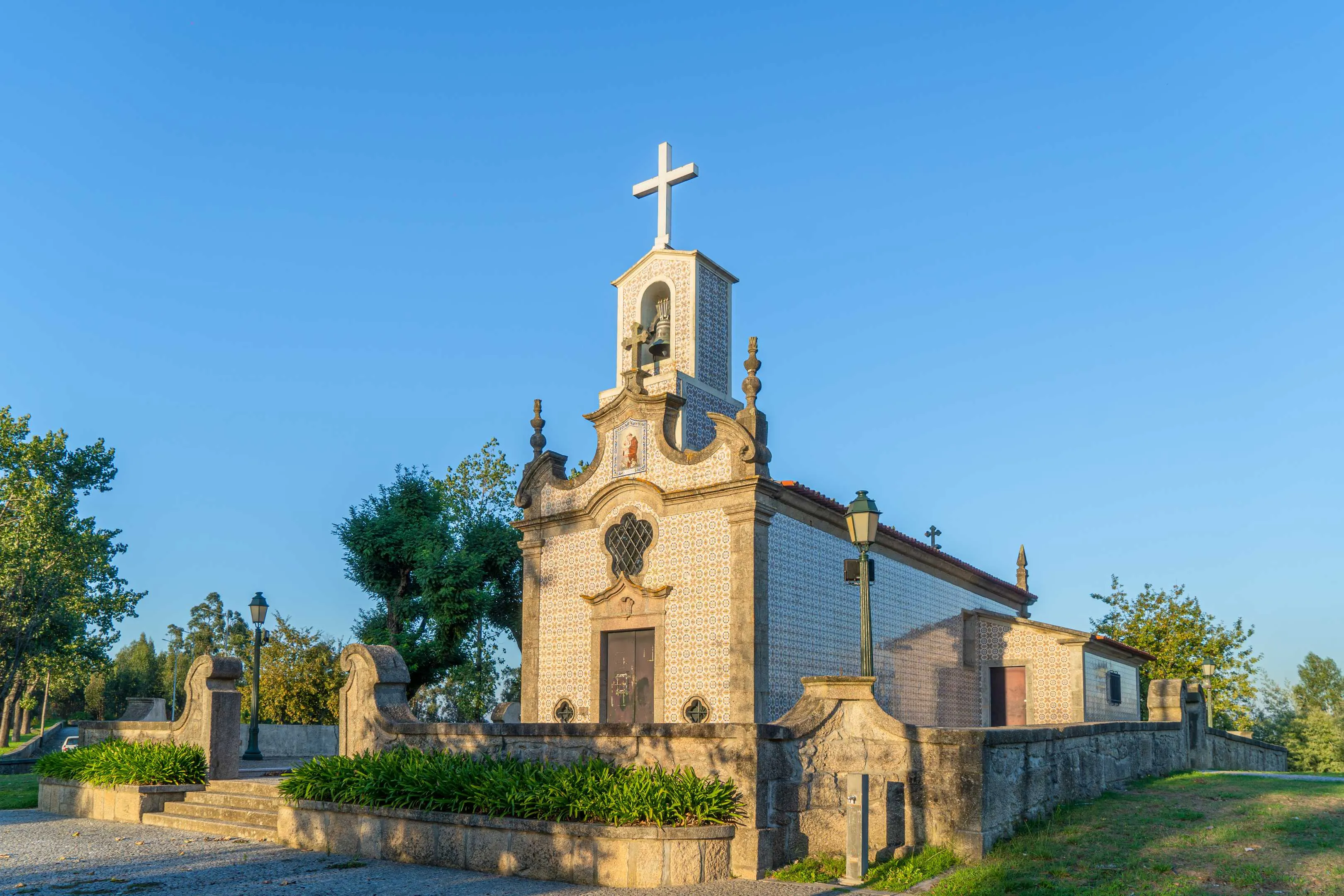 Capela de Santo António – Nogueira e Silva Escura 1